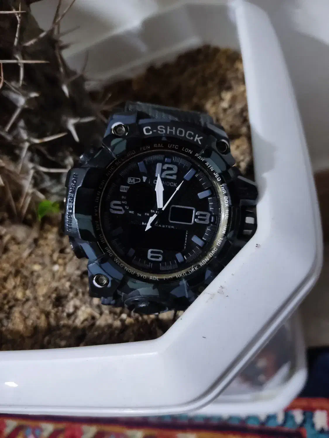 ساعت مچی|ساعت|اراک, |دیوار