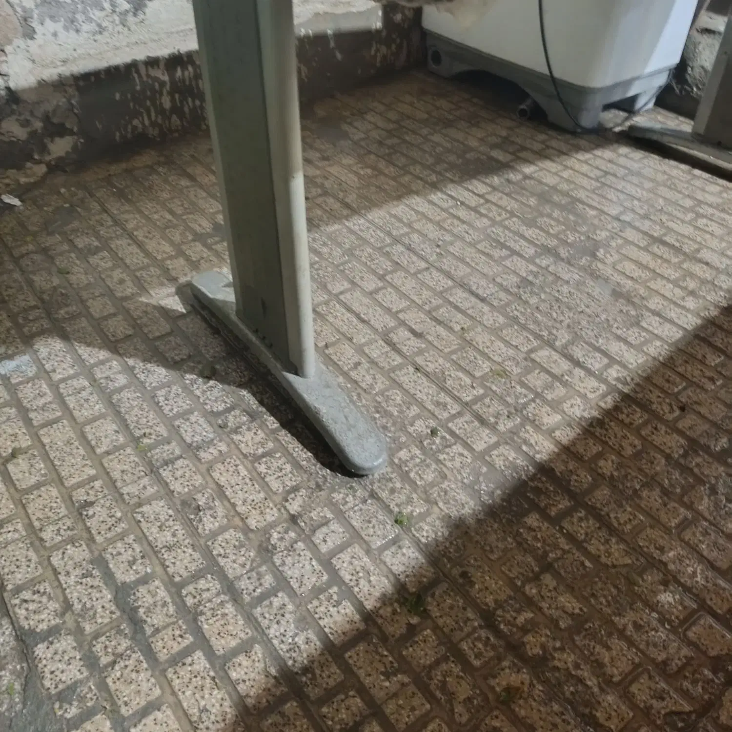 میز پایه فلزی محکم|میز تحریر و کامپیوتر|بندرعباس, |دیوار