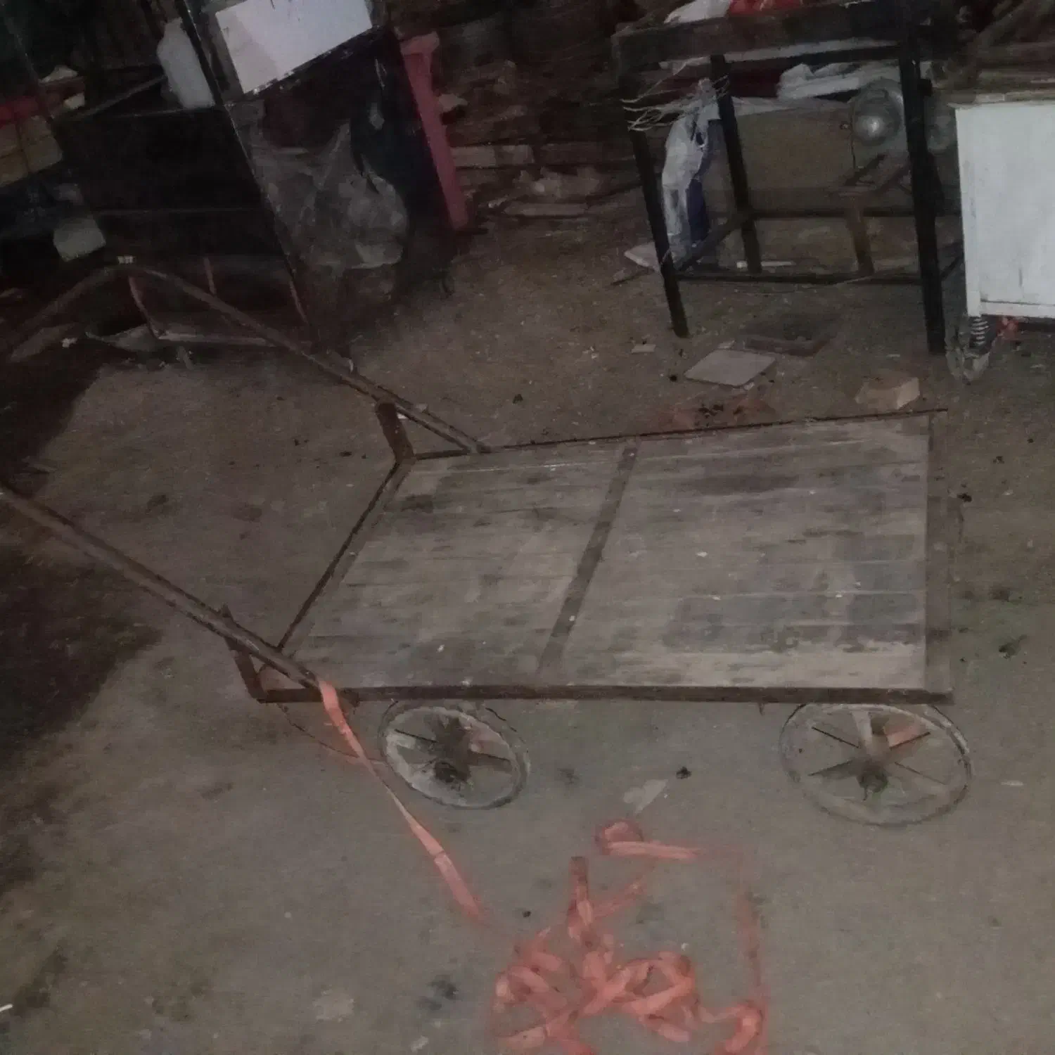 گاری چهار چرخ سالم ۲۸۰۰|کالسکه و لوازم جانبی|تهران, سلسبیل شمالی|دیوار