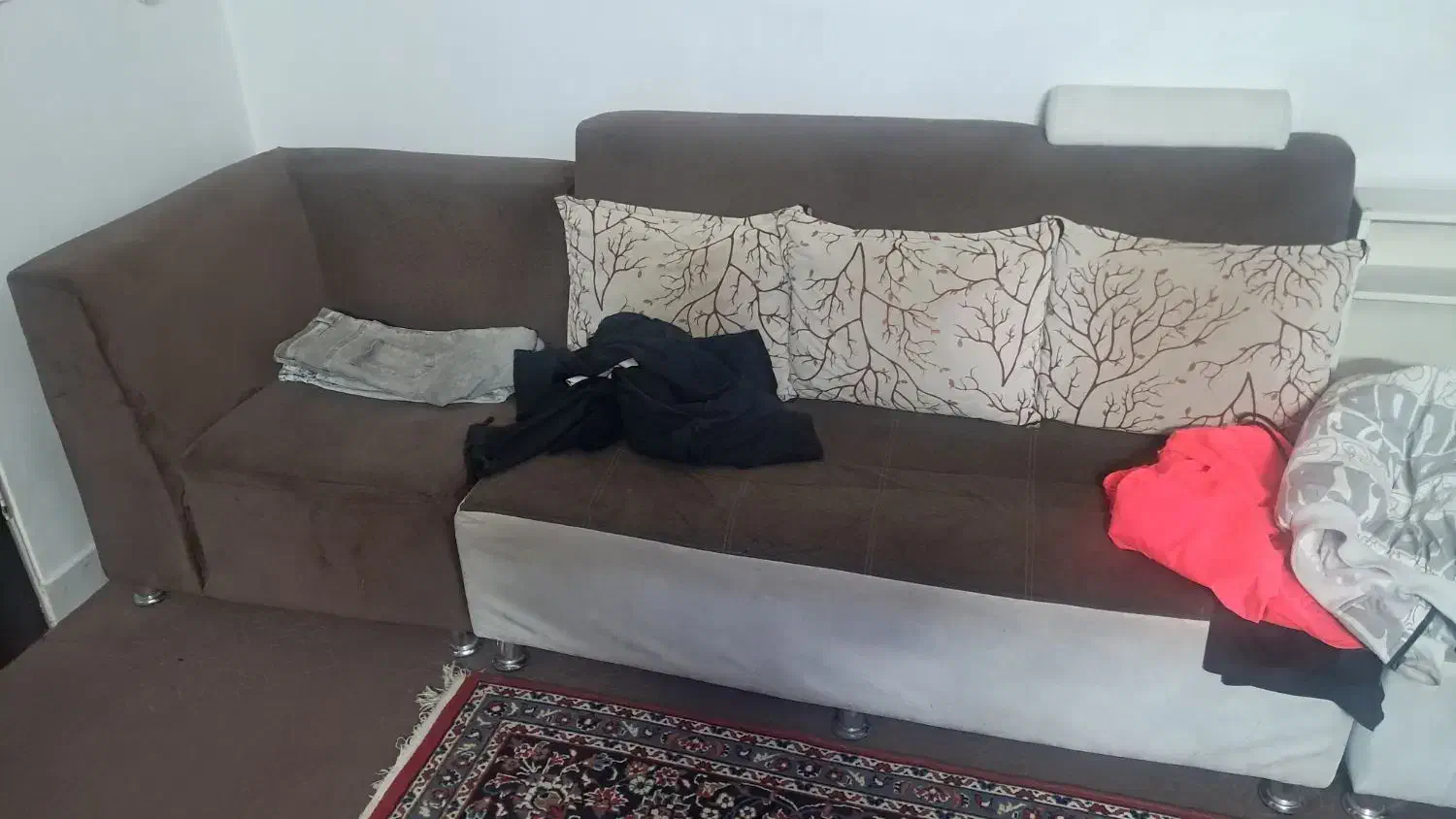 مبل راحتی|مبلمان خانگی و میز عسلی|رباط‌کریم, رباط‌کریم|دیوار