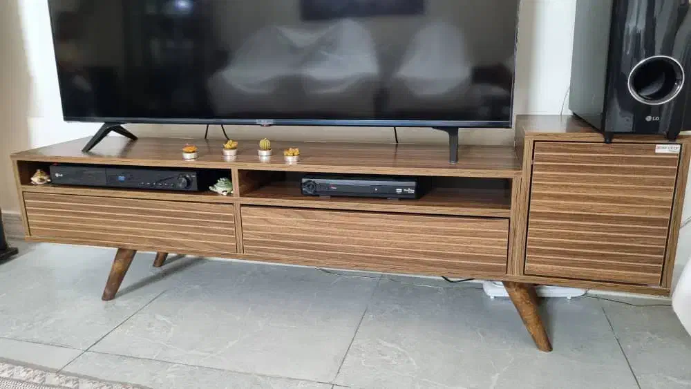 میز زیر تلوزیون|میز تلویزیون|کرج, باغستان|دیوار