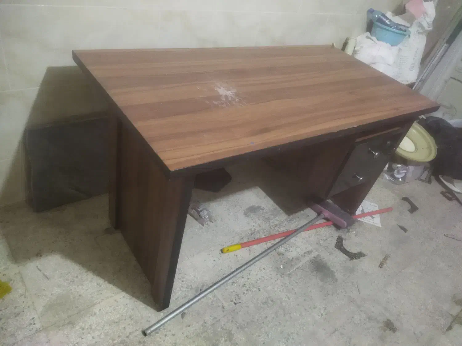 میز چوبی مدیریتی دوکشو سالم|مبلمان اداری|مرودشت, علیآباد|دیوار