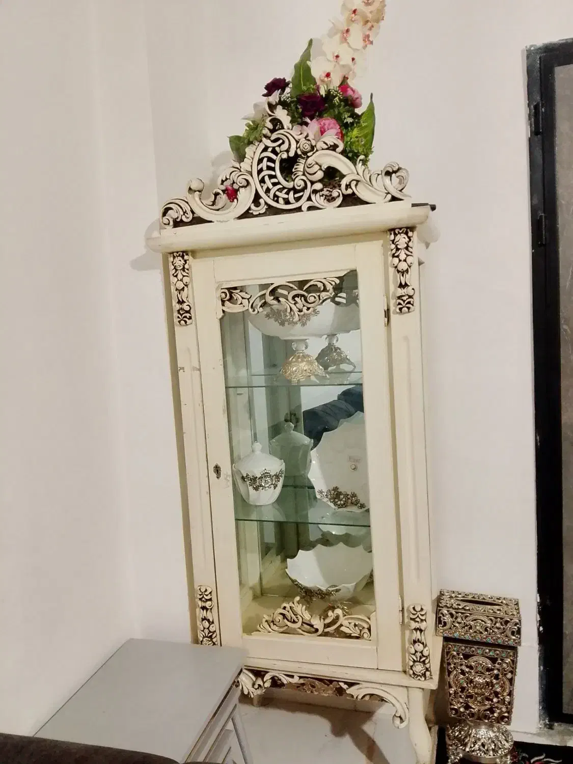 گنجه|بوفه، ویترین، کنسول|رضویه, |دیوار