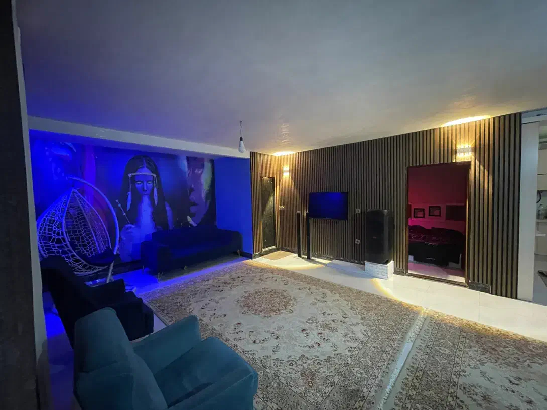 باغ استخر سرپوشیده|اجارهٔ کوتاه‌مدت ویلا و باغ|ملارد, |دیوار