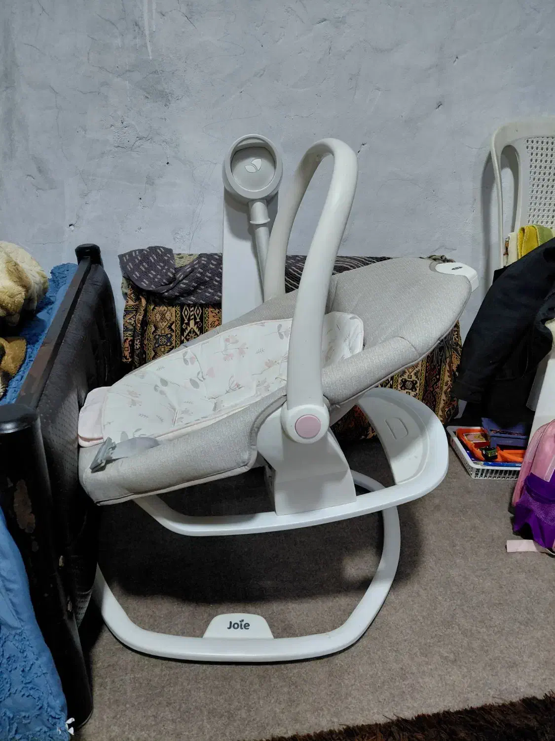 گهواره برقی|تخت و صندلی بچه|درگهان, |دیوار