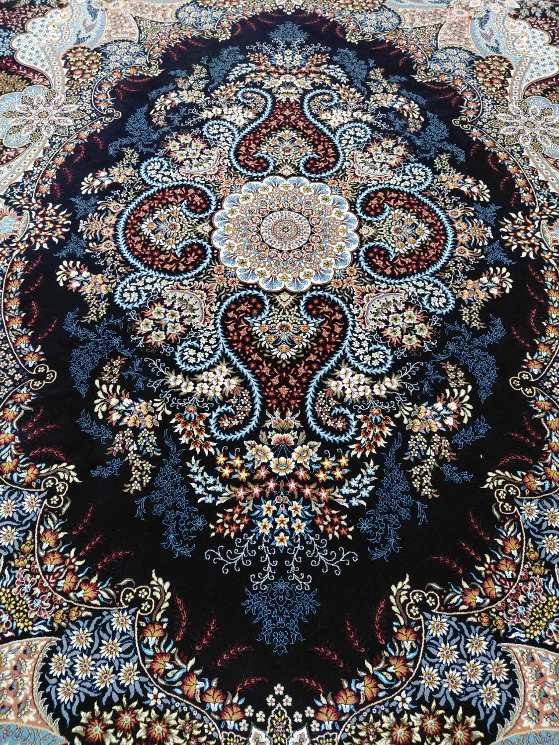 ۱۲و ۶ متری طرح اهورا در حدنونو|فرش|ورامین, خیر آباد|دیوار