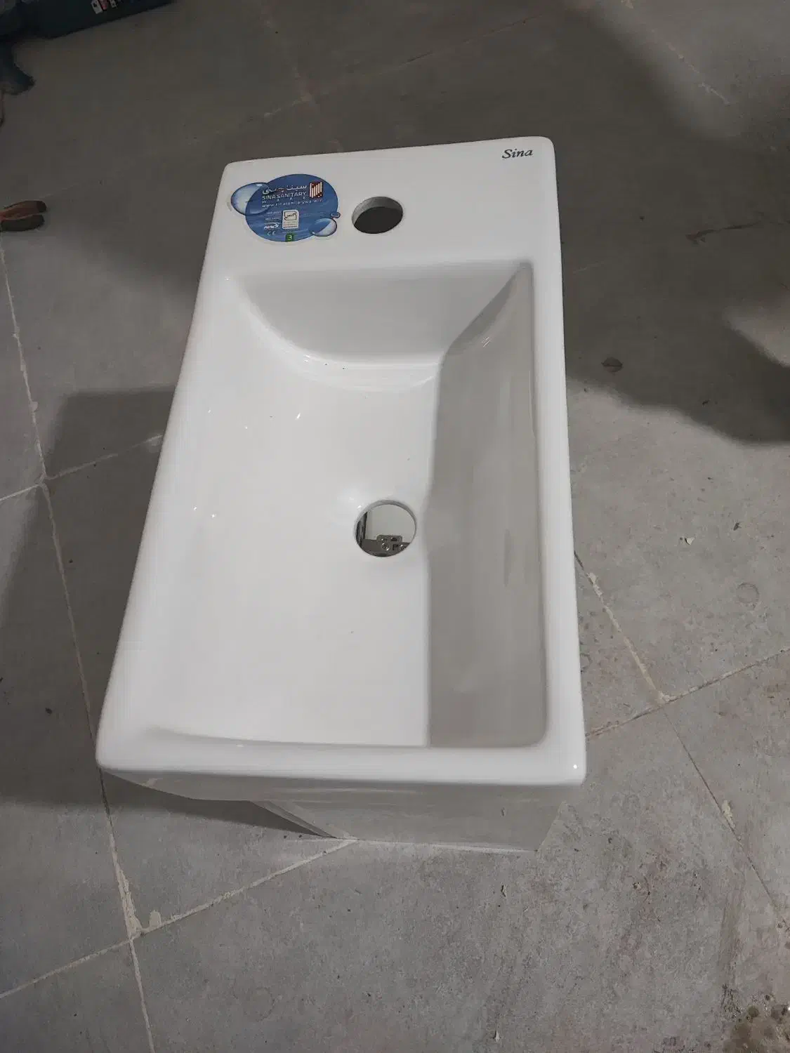 سنگ روشویی|لوازم سرویس بهداشتی|یاسوج, |دیوار