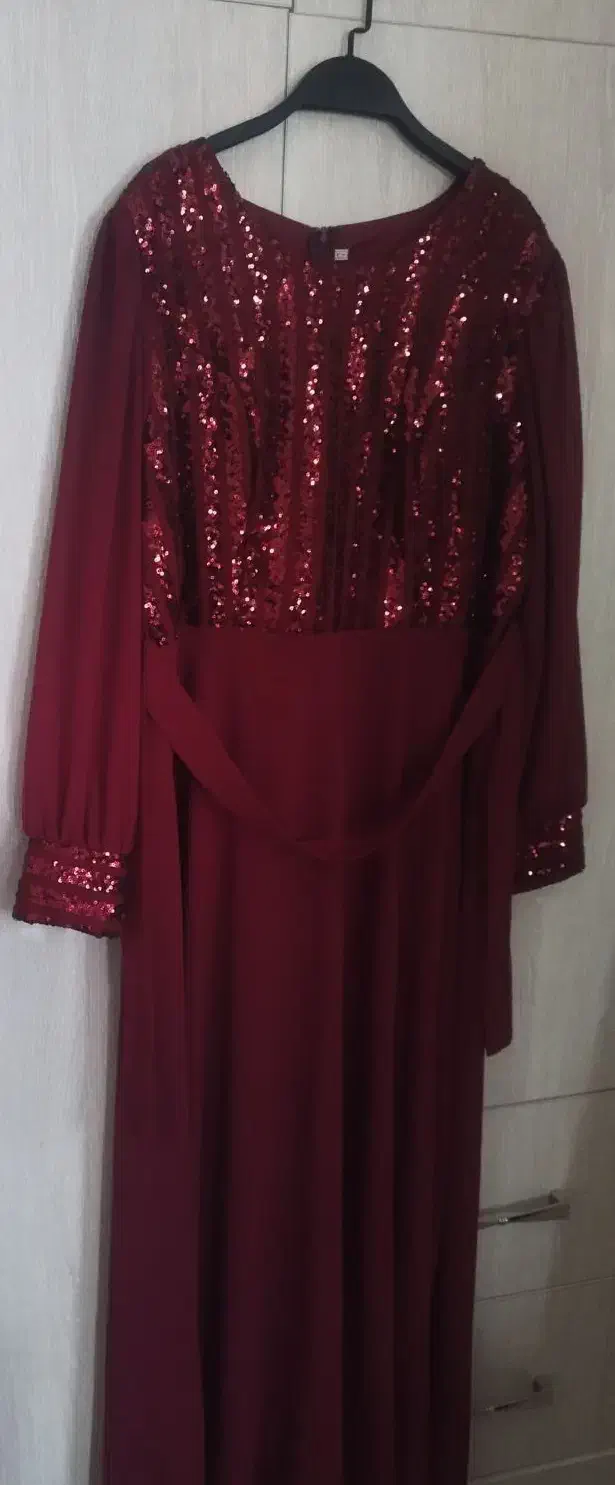 لباس مجلسی|لباس|بندر دیر, |دیوار