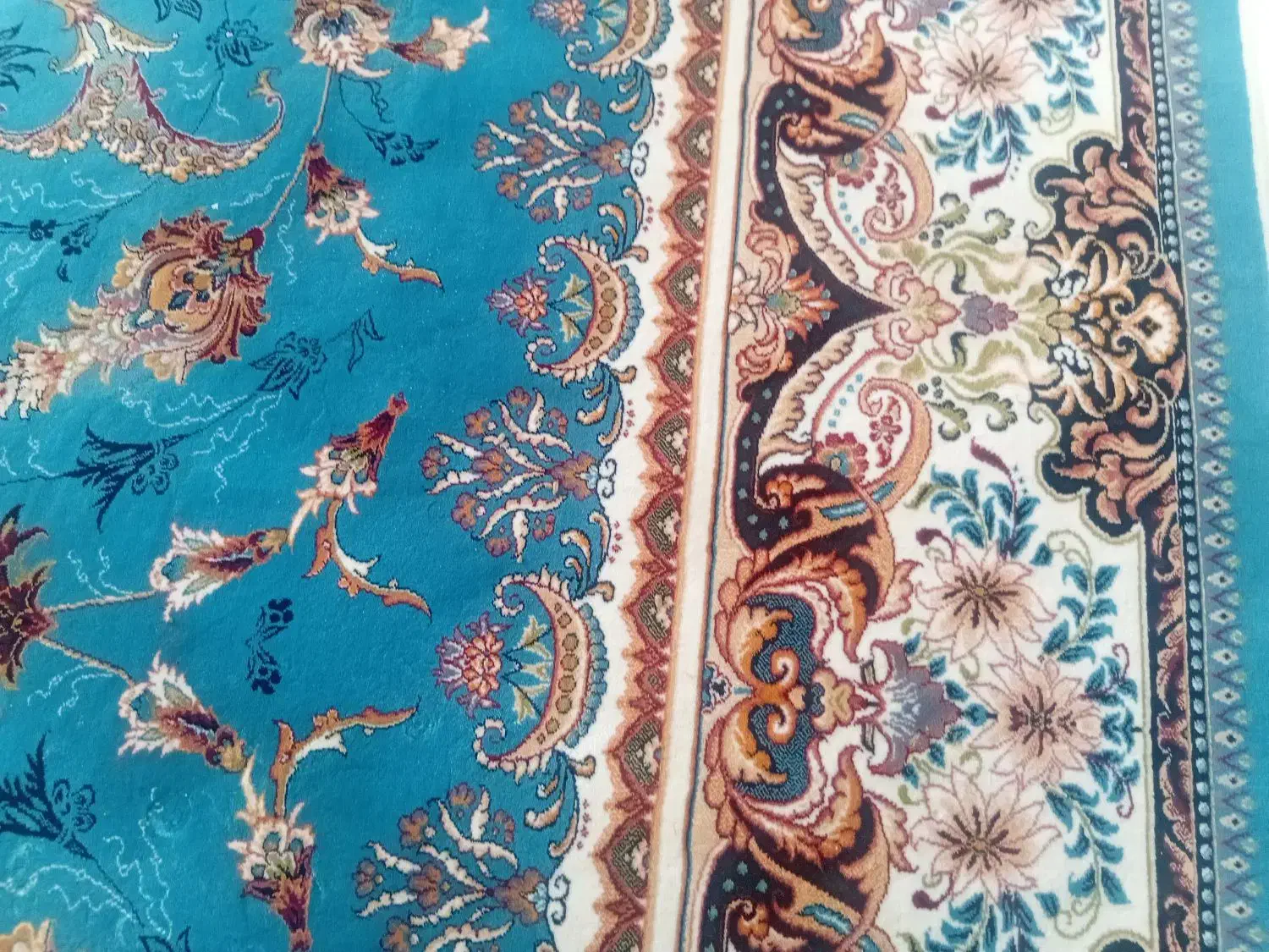 ۲ تخته فرش ماشینی۹ متری ۷۰۰ شانه|فرش|سنندج, |دیوار