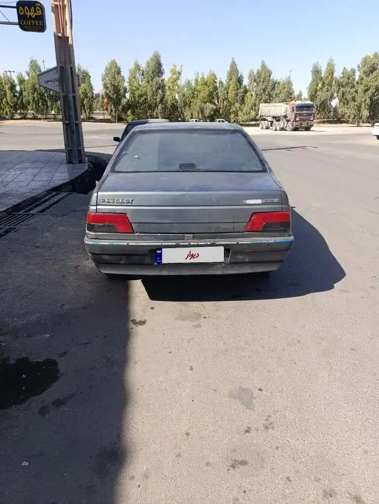 پژو 405 مدل 88|خودرو سواری و وانت|قم, ولیعصر|دیوار