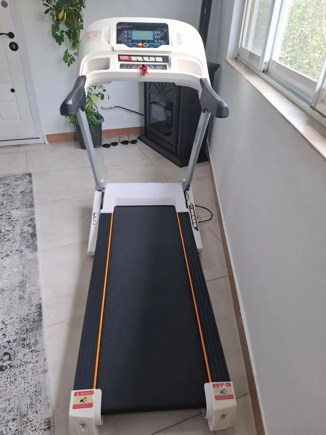 تردمیل کاملا سالم|تجهیزات ورزشی|لاهیجان, بازکیاگوراب|دیوار