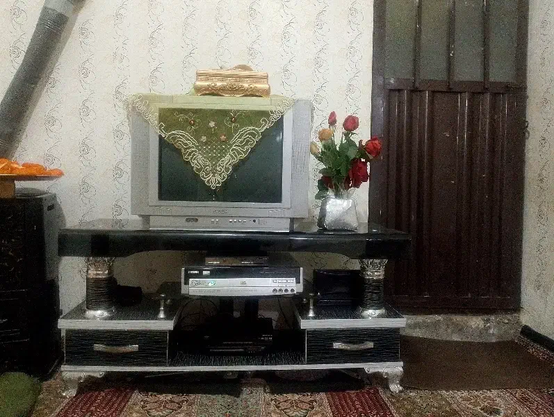 تلویزیون بیست ویک|پخش‌کننده DVD و ویدیو|مشهد, رباط طرق|دیوار