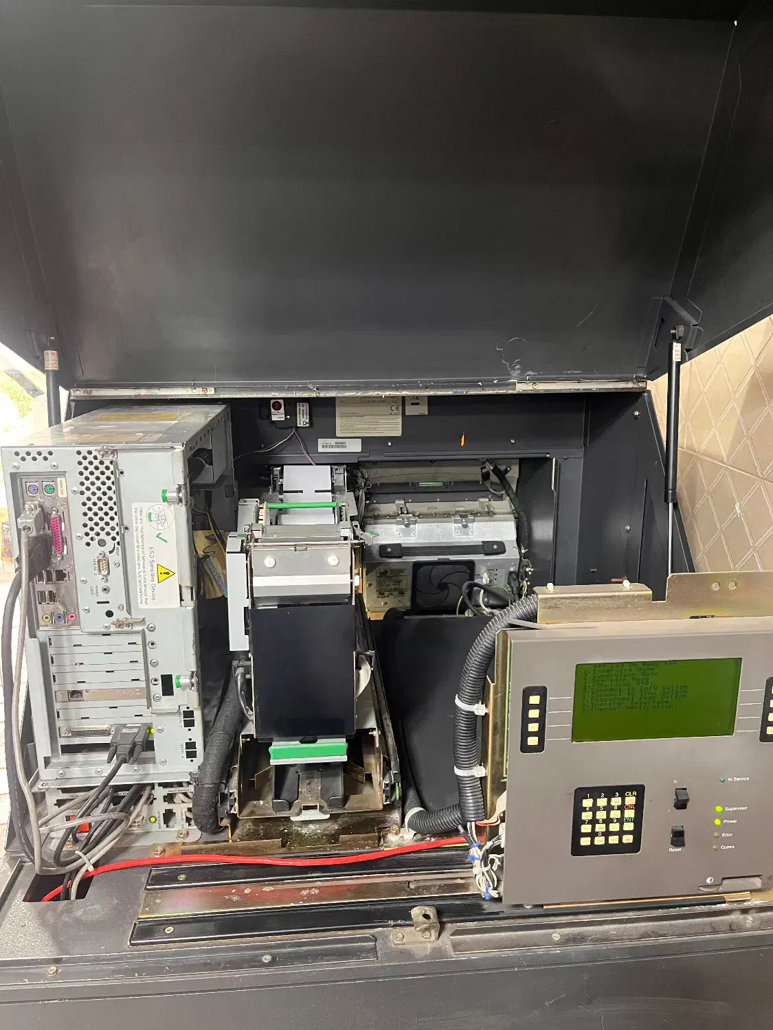 دستگاه خودپرداز Atm مدل ncr|فروشگاه و مغازه|رشت, پل تالشان|دیوار