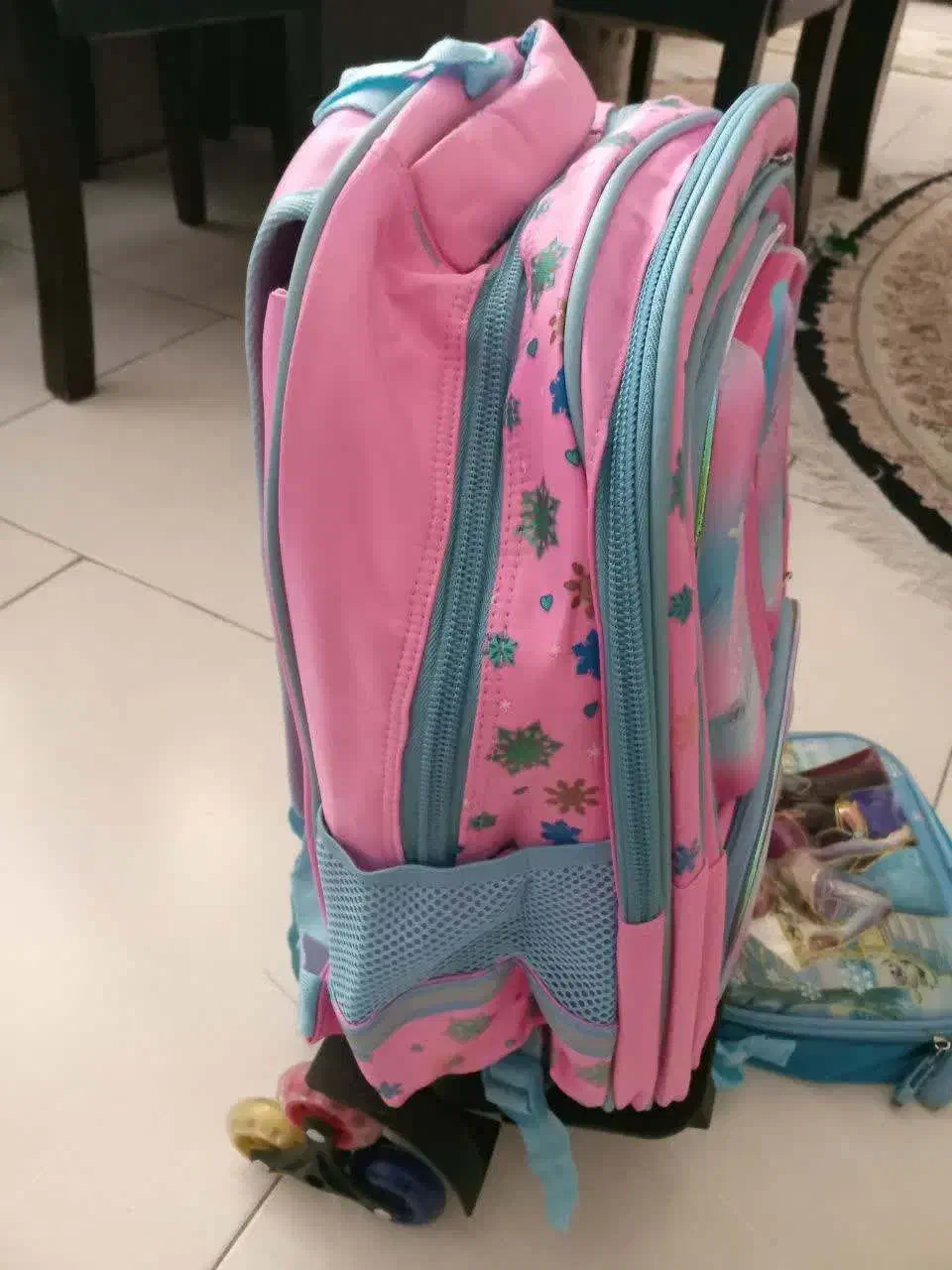 کوله مدرسه چرخدار|کفش و لباس بچه|تهران, شیخ هادی|دیوار