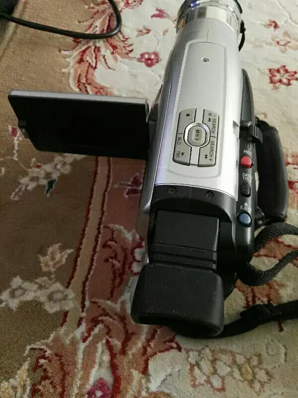 دوربین فیلمبرداری|دوربین عکاسی و فیلمبرداری|ملایر, |دیوار