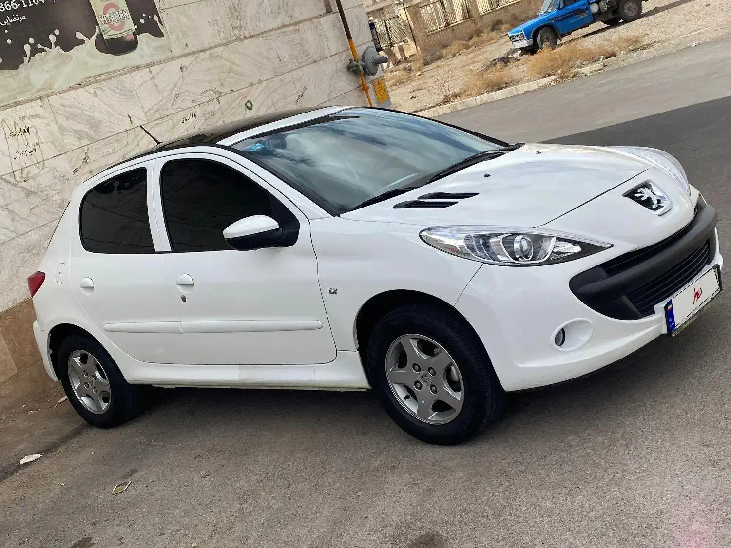 پژو ۲۰۷|خودرو سواری و وانت|دلیجان, |دیوار