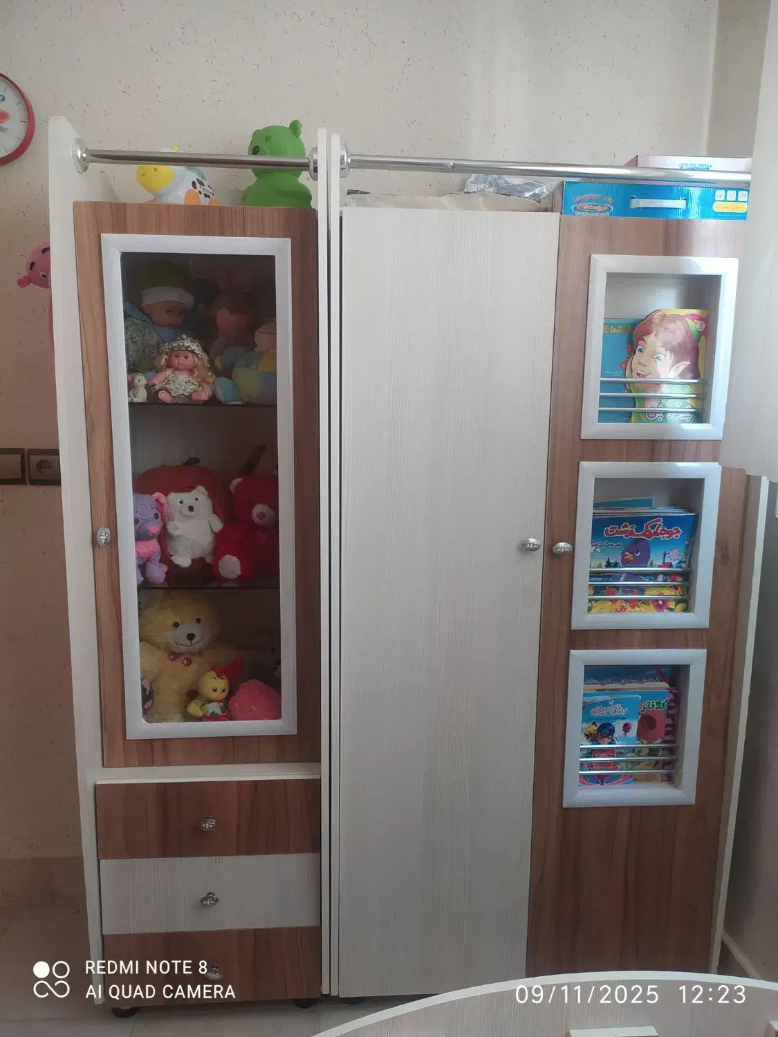 فروش ویژه تخت،کمد،ویترین|تخت و سرویس خواب|اصفهان, ملک‌شهر|دیوار