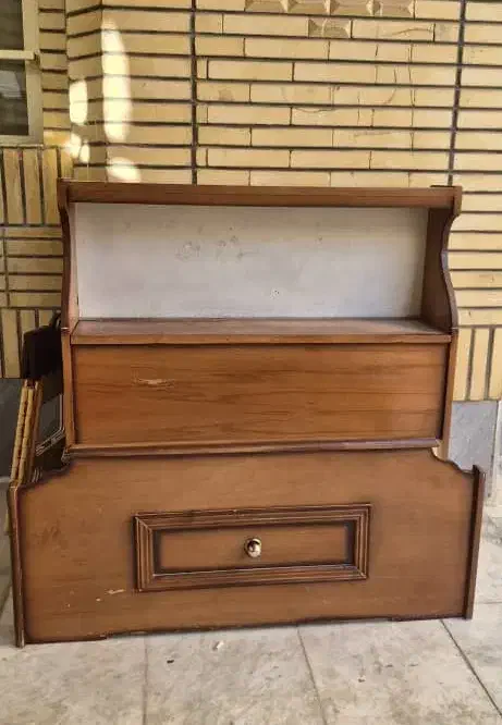 تخت چوبی بزرگسال یکنفره|تخت و سرویس خواب|شاهین‌شهر, عطار|دیوار