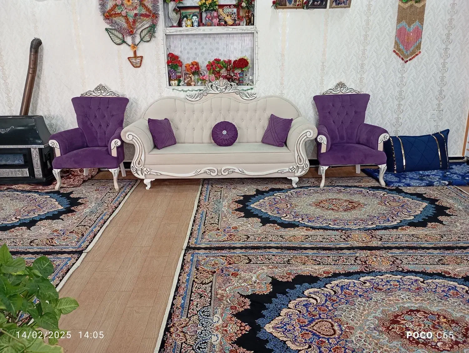 مبل|مبلمان خانگی و میز عسلی|ماکو, |دیوار
