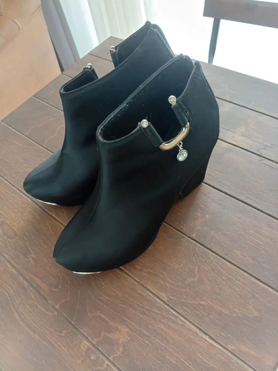 نیم بوت|کیف، کفش، کمربند|سمنان, |دیوار