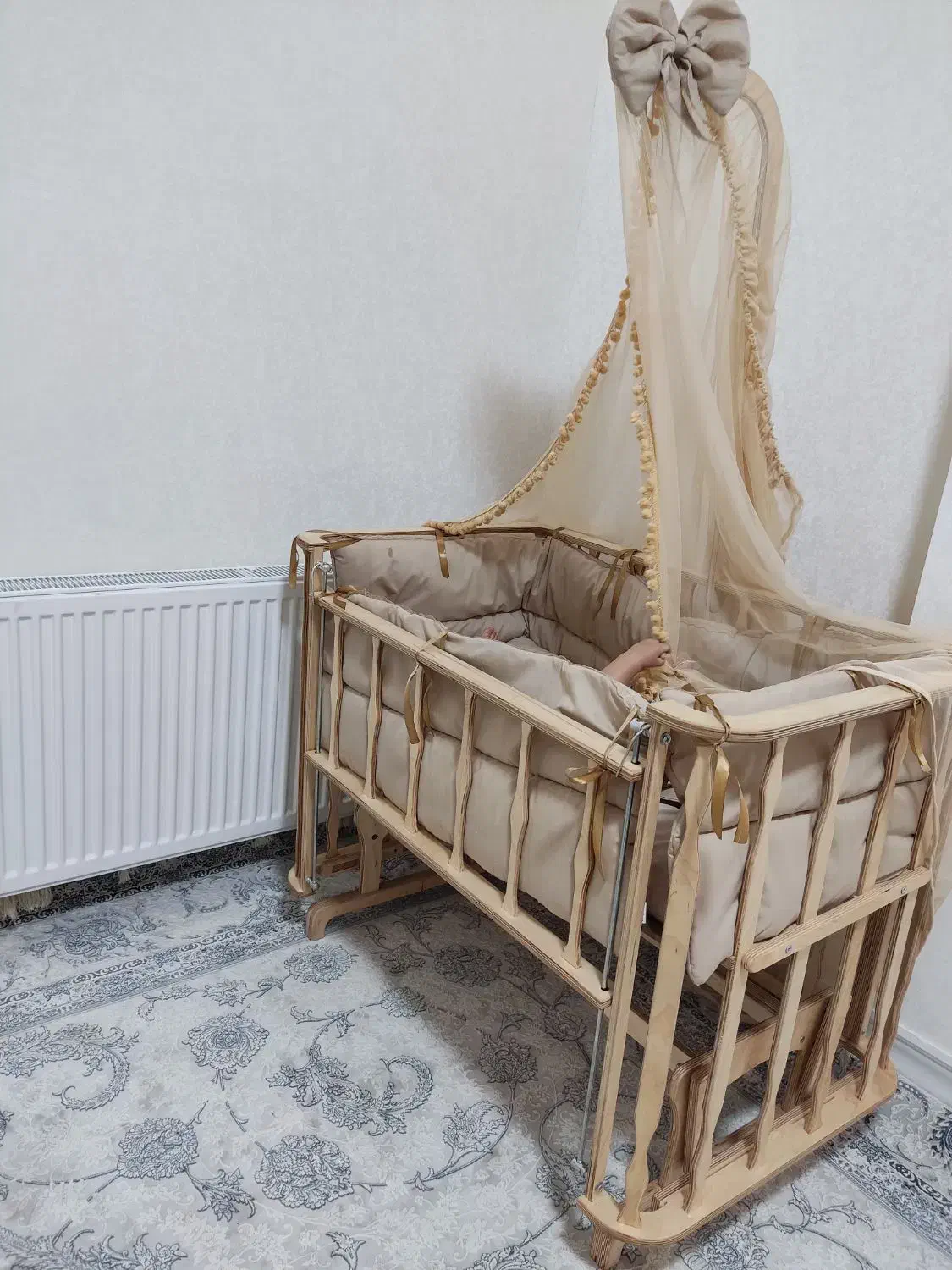 تخت کنار مادر|اسباب و اثاث بچه|شهرکرد, |دیوار