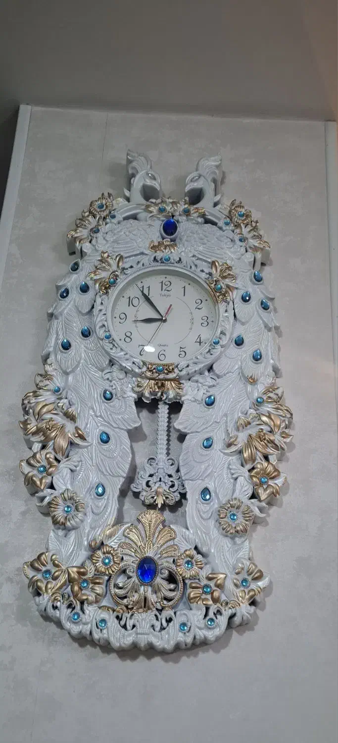 ساعت دیواری نو وسالم فقط کارتن رو دور انداختم|ساعت دیواری و تزئینی|شاهینشهر, فیض|دیوار