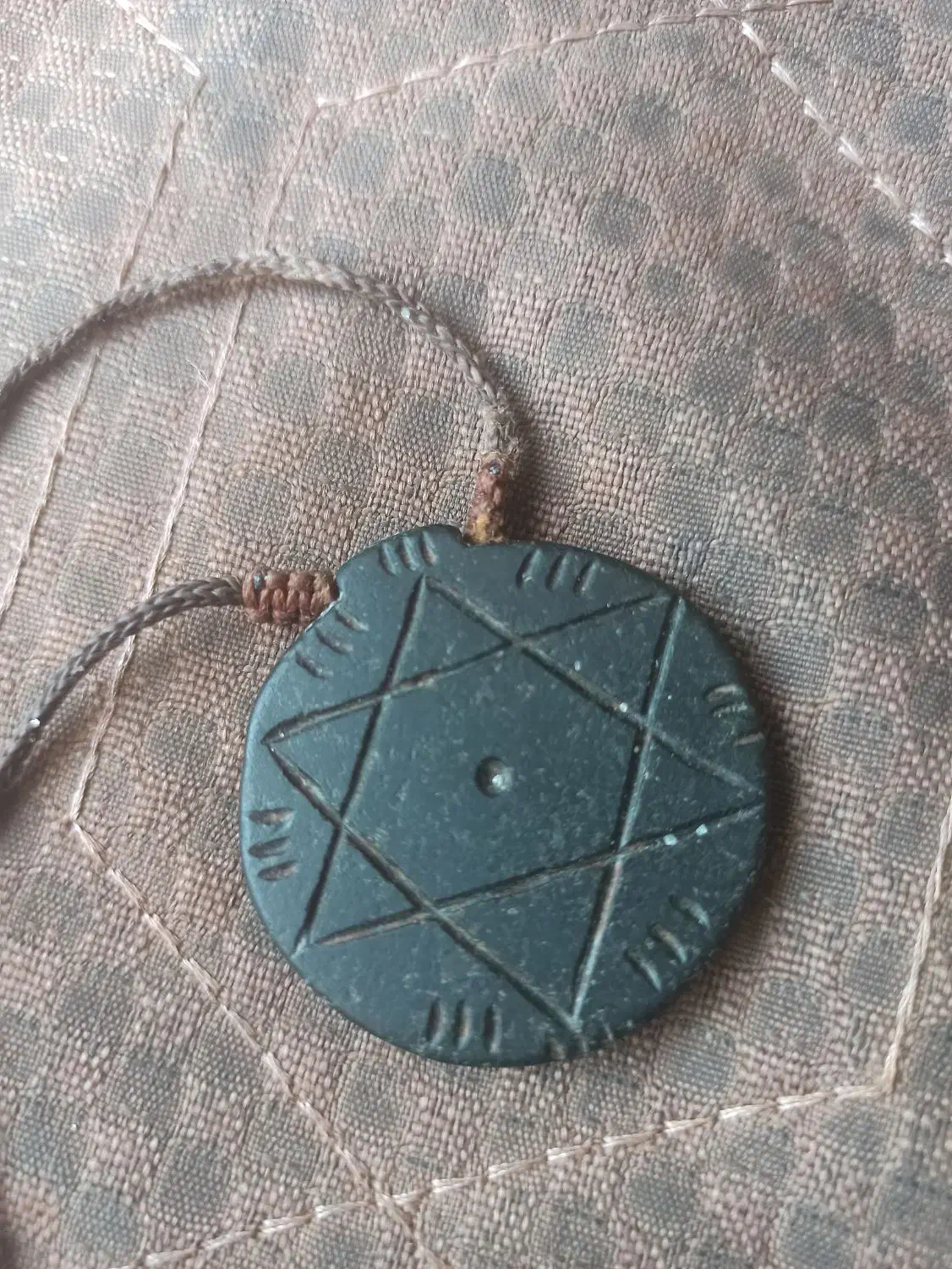 هبهاب جامد|جواهرات|اصفهان, باغ گلها|دیوار