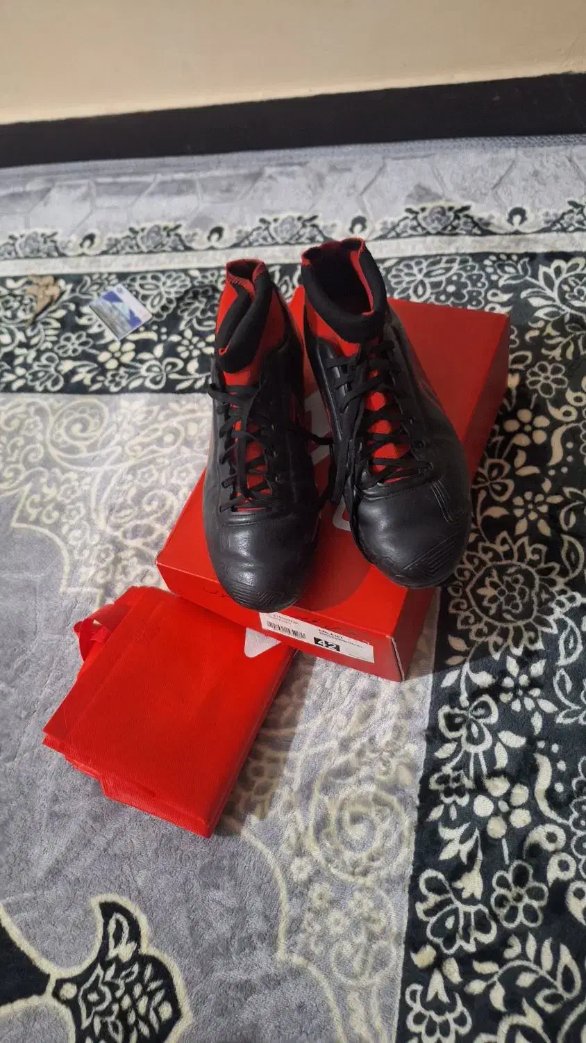 کفش چمن مدل QILOO سایز ۴۲|کیف، کفش، کمربند|یاسوج, |دیوار