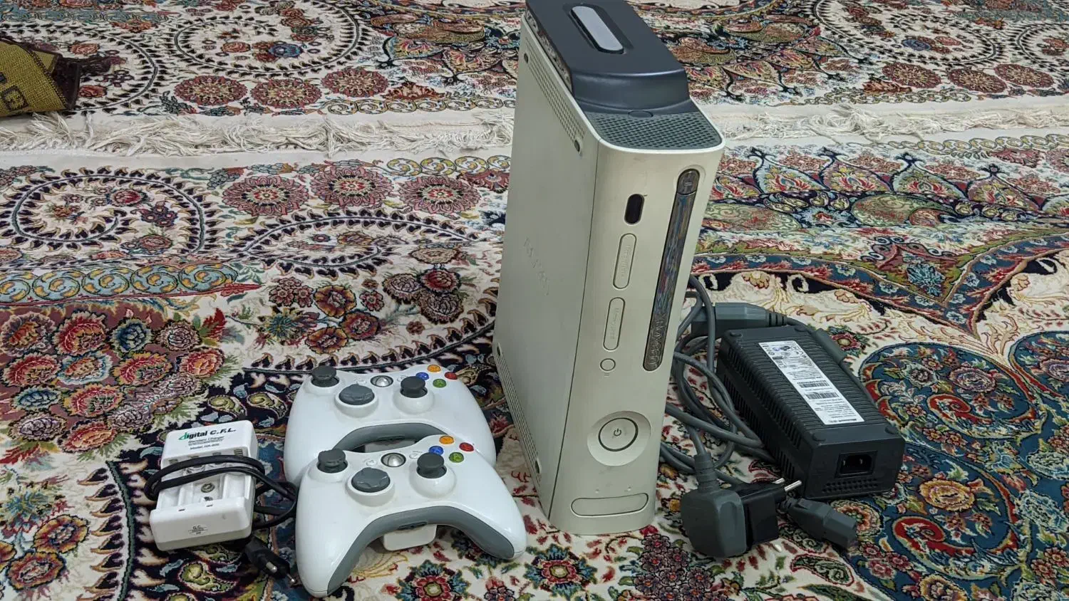 Xbox 360 حافظه 360 گیگ|کنسول، بازی ویدئویی و آنلاین|قم, ولیعصر|دیوار