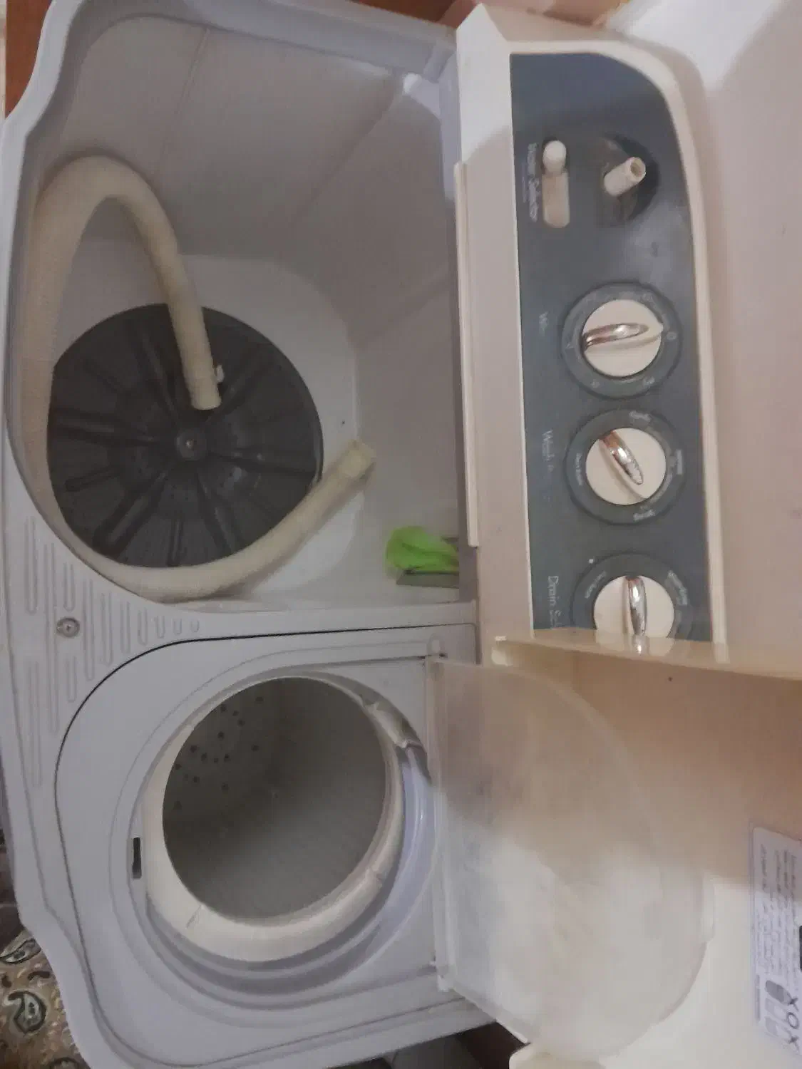 ماشین لباس شوی|ماشین لباسشویی و خشک‌کن لباس|قم, قم نو|دیوار