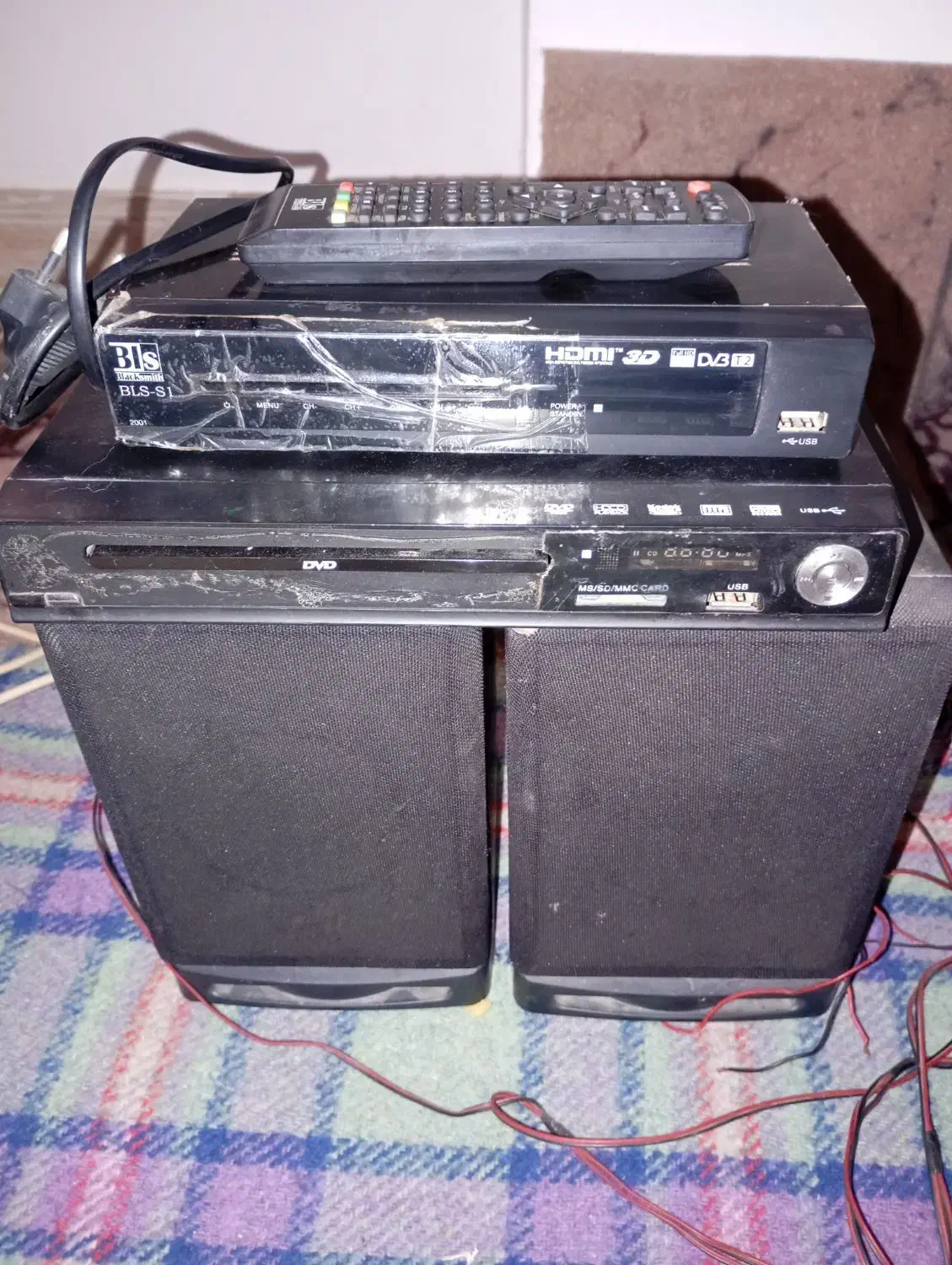 گیرنده|صوتی و تصویری|خورموج, |دیوار