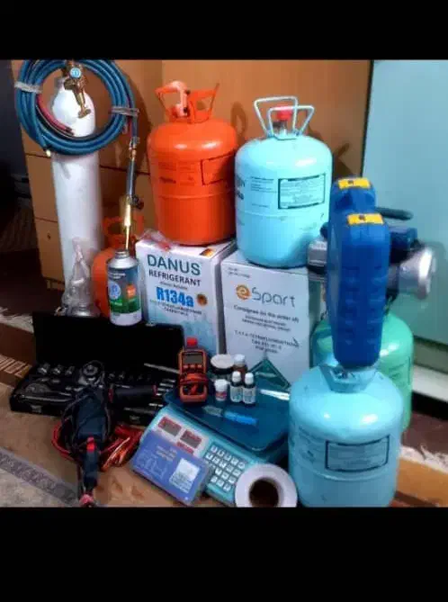 سرویس تعمیرکولرگازی بخاری ابگرمکن یخچال اجاق گاز|خدمات پیشه و مهارت|بروجرد, |دیوار