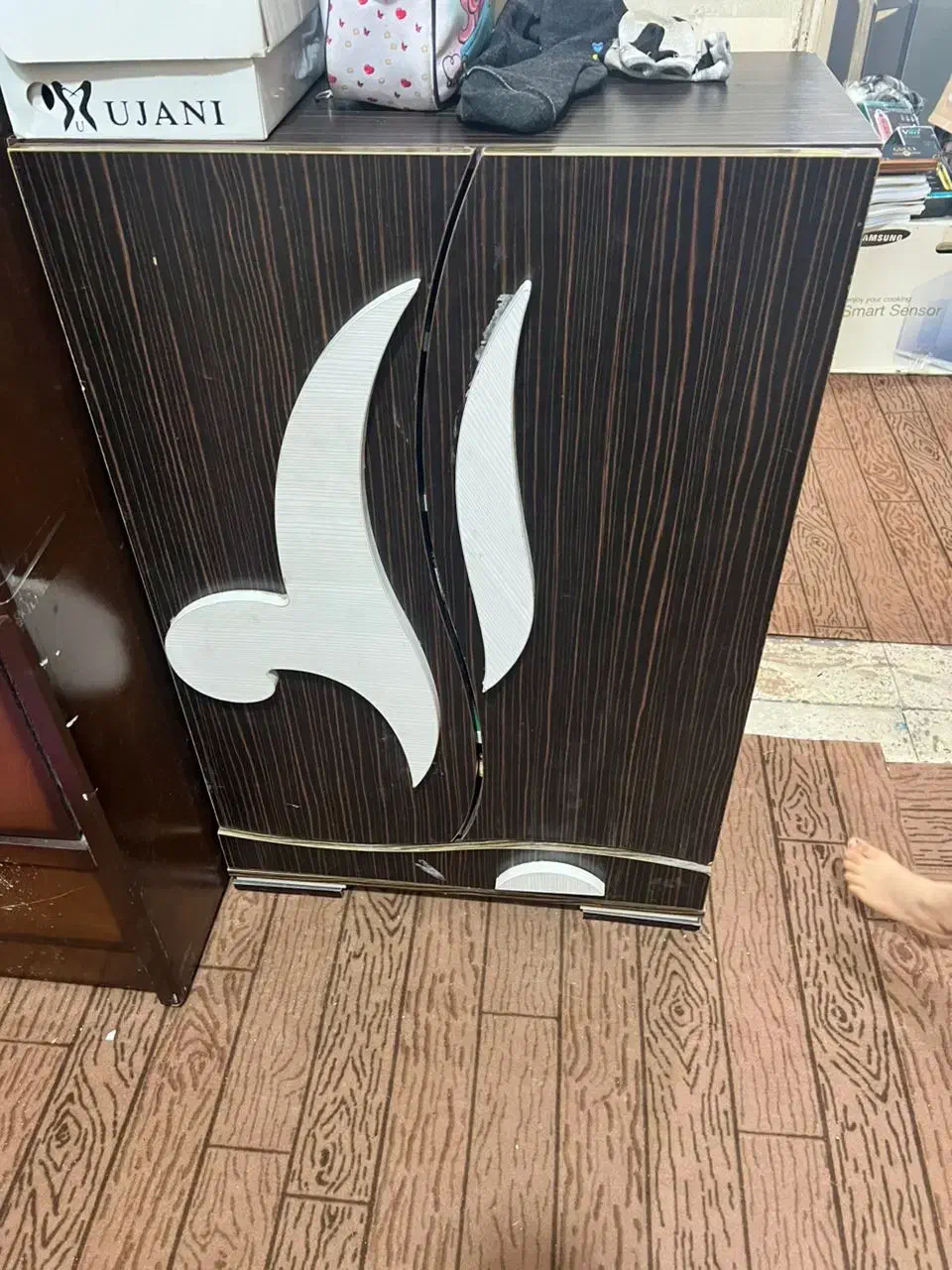 وسایل خانه به فروش میرسد|میز تلویزیون|چابهار, |دیوار