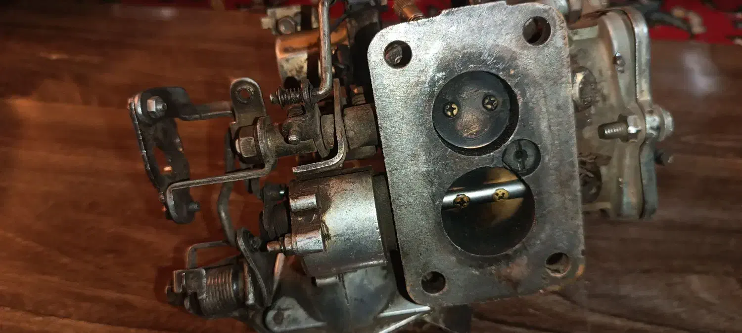 کاربراتور مزدا ۱۶۰۰اصلی ژاپنی|قطعات یدکی و لوازم جانبی|مشهد, سیس‌آباد|دیوار