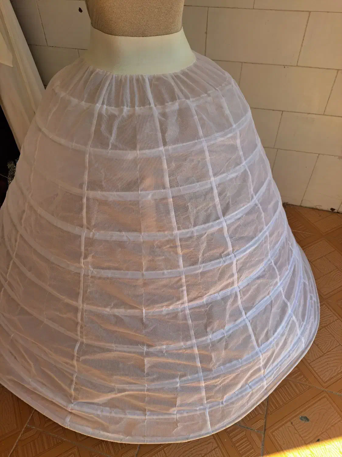 تاج عروس|لباس|شهرکرد, |دیوار