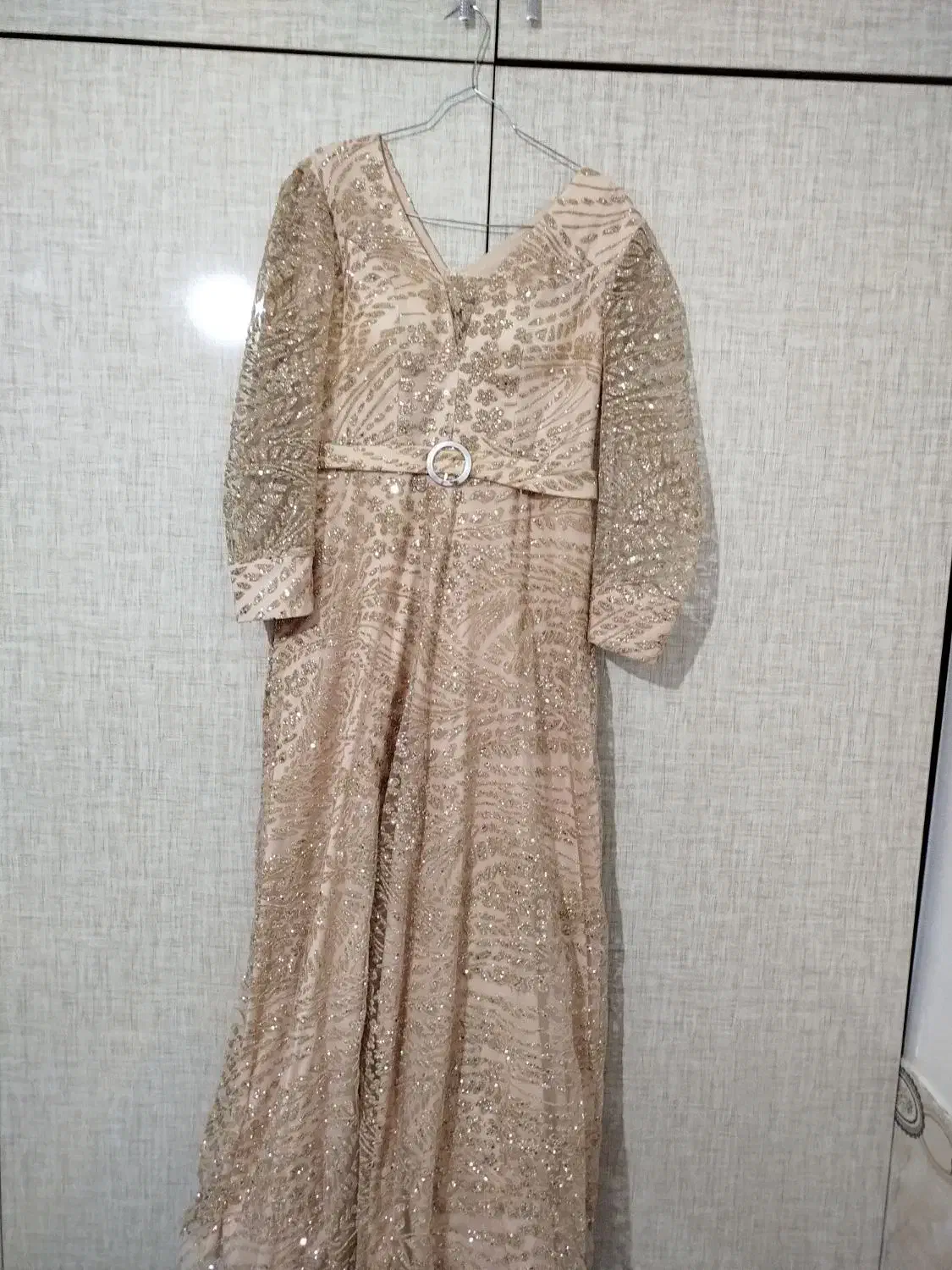 پیراهن مجلسی در حد نو|لباس|بهار, |دیوار