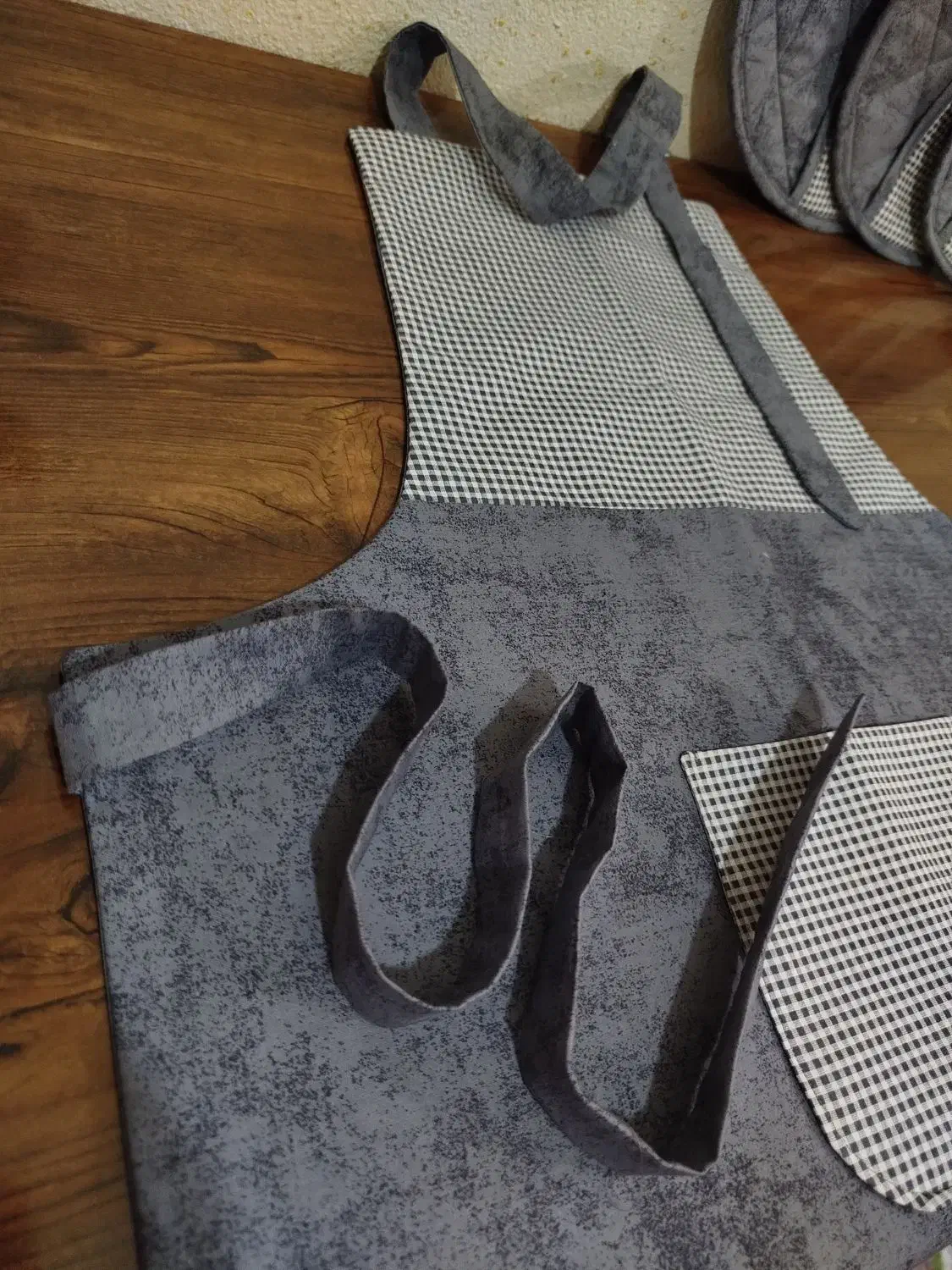 سرویس ده تکه پارچه ای عروس|سفره، حوله، دستمال آشپزخانه|یزد, |دیوار