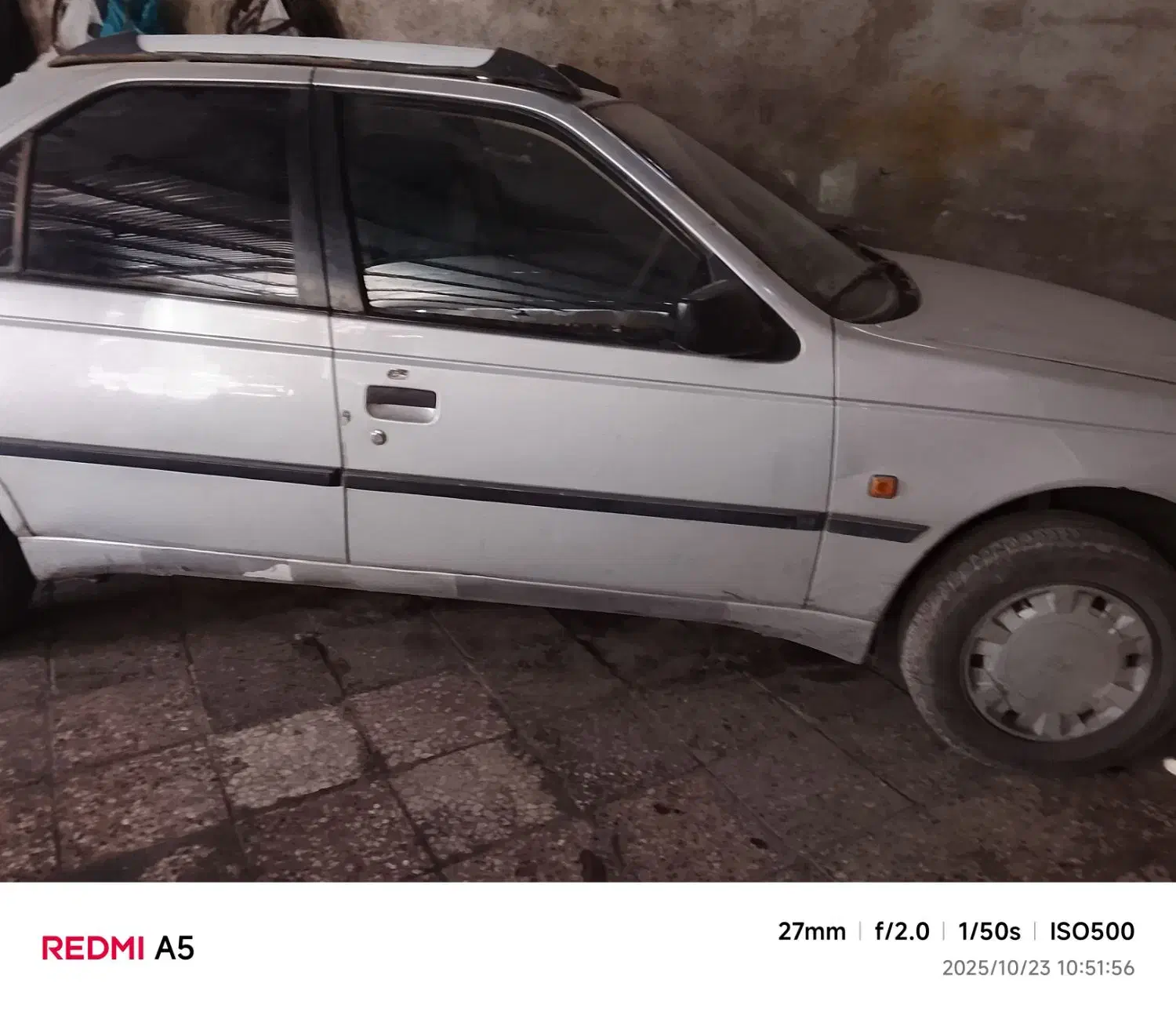 پژوGLX ۴۰۵ نقره ای|خودرو سواری و وانت|زاهدان, |دیوار