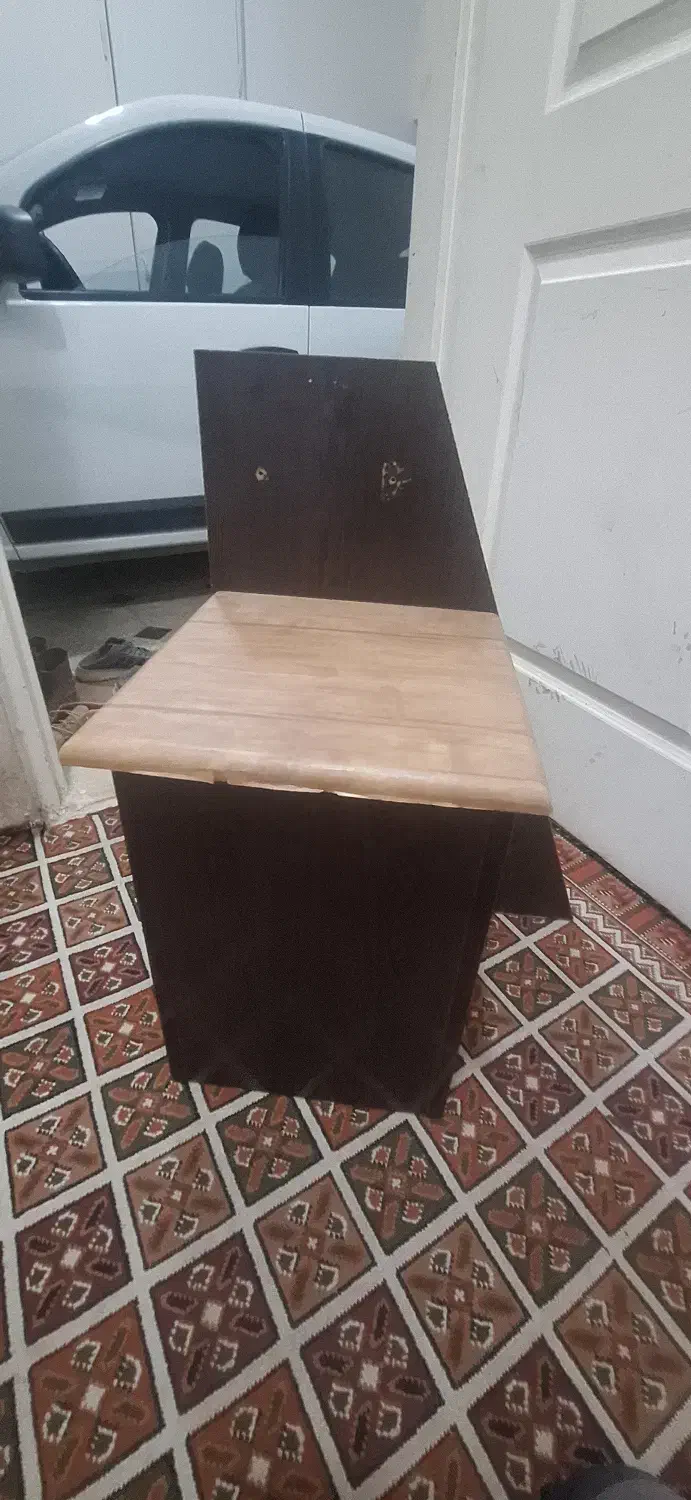 ۲ عددصندلی اوپن و ۱ صندلی کوچک|میز و صندلی غذاخوری|همدان, |دیوار