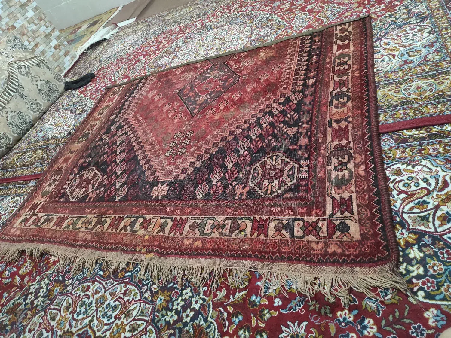 قالیچه  قدیمی|فرش|شیراز, ماه فیروزان|دیوار