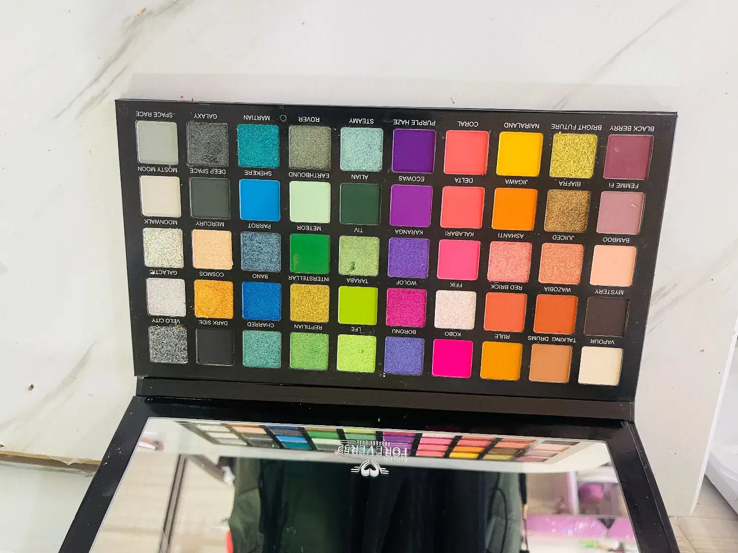 سایه چشم فوراور۵۲|آرایشی، بهداشتی، درمانی|یاسوج, |دیوار