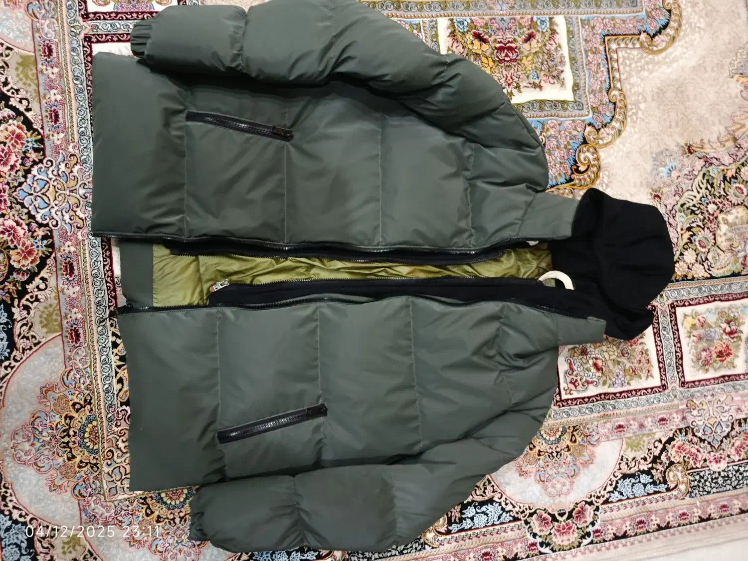 کاپشن زمستانی دو طرفه زیپ کردنش.فوقالعاده گرم است|لباس|مهاباد (آذربایجان غربی), |دیوار