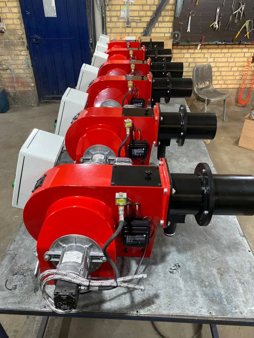 برق صنعتی مونتاژ تابلو و تعمیر هیتر موشکی|خدمات پیشه و مهارت|گنبد کاووس, |دیوار