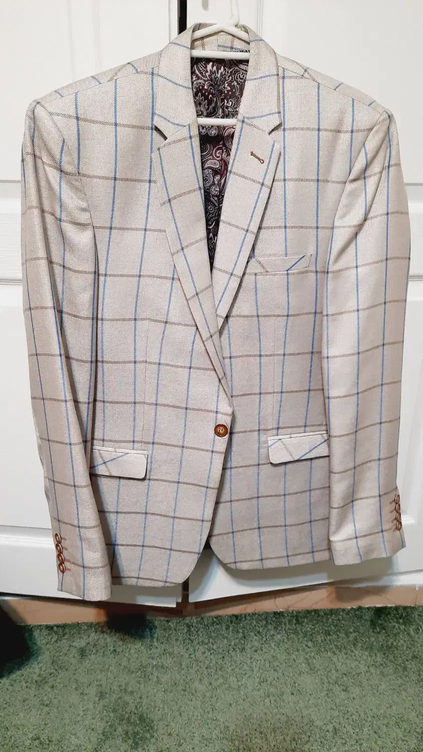 کت تک|لباس|تهران, آشتیانی|دیوار