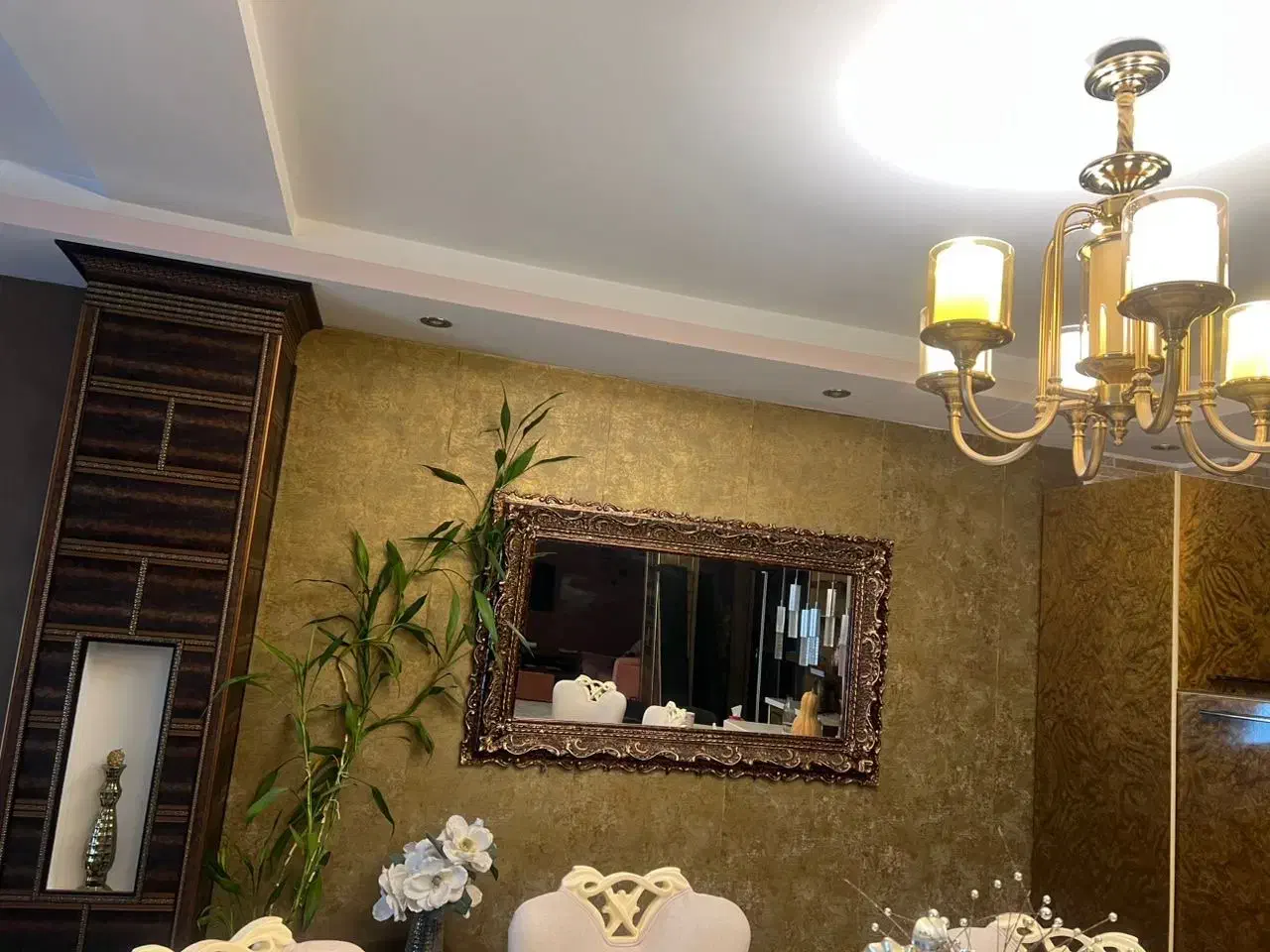 آینه|آینه|سنندج, |دیوار