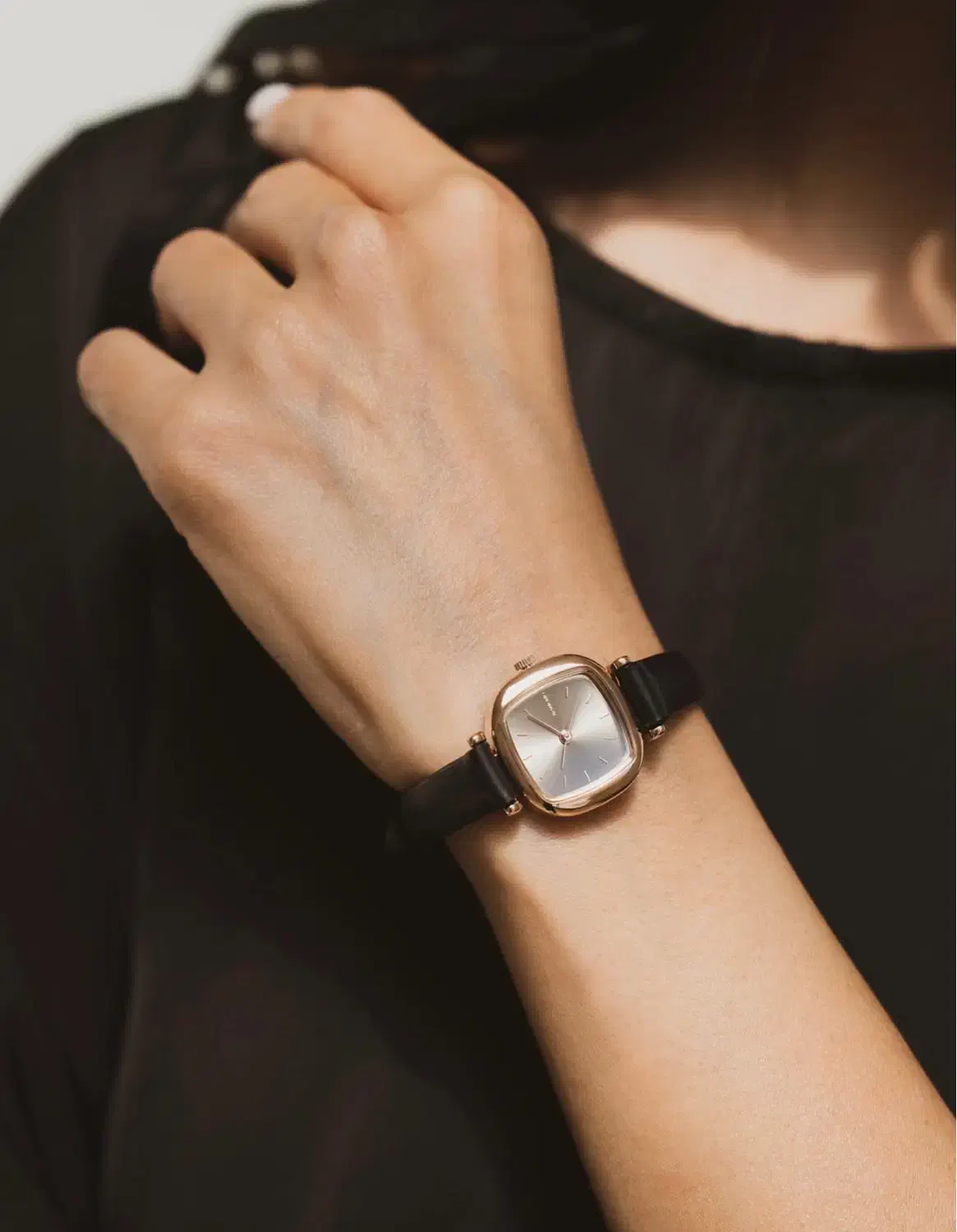 ساعت زنانه مارک komono|ساعت|تهران, پاسداران|دیوار