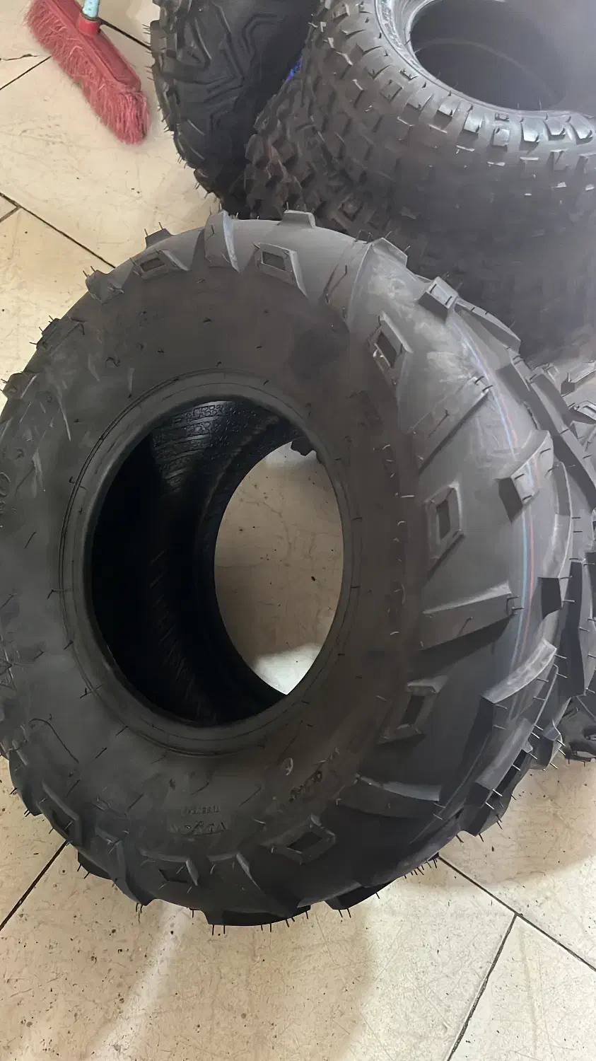 لاستیک چهار چرخ|قطعات یدکی و لوازم جانبی|تهران, گمرک|دیوار