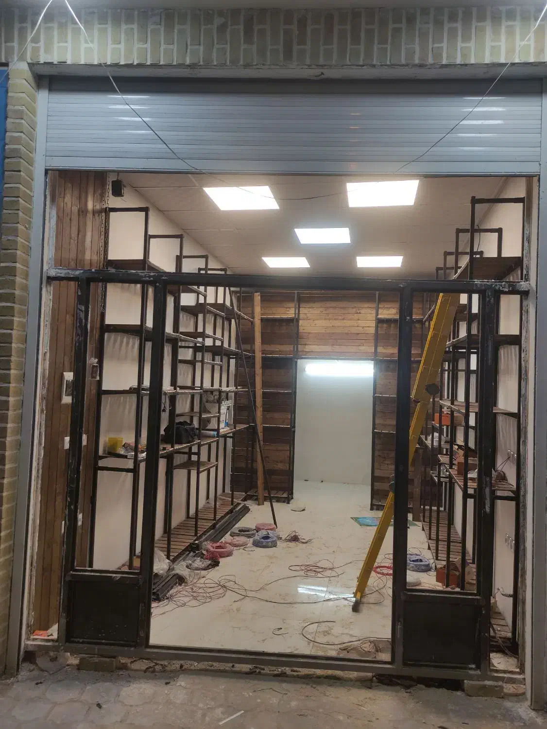 برقکار و انجام خورده کاری|خدمات پیشه و مهارت|کاشان, فاز ۲ ناجی آباد|دیوار