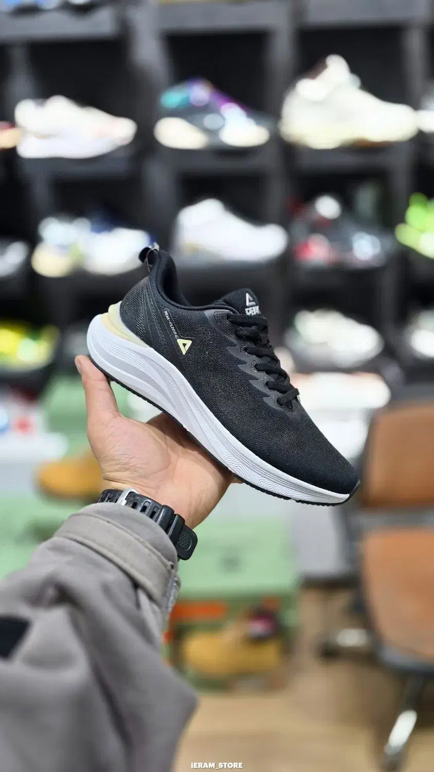 کتونی اورجینال تک سایز پیک peak sport|کیف، کفش، کمربند|کرج, کمالشهر|دیوار