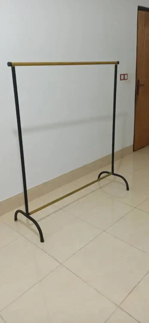 رگال|بندرخت و رختآویز|بندر کنگان, |دیوار